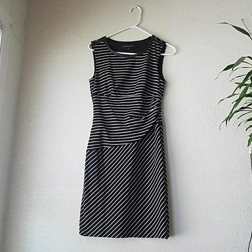Striped black/white french parisian dress